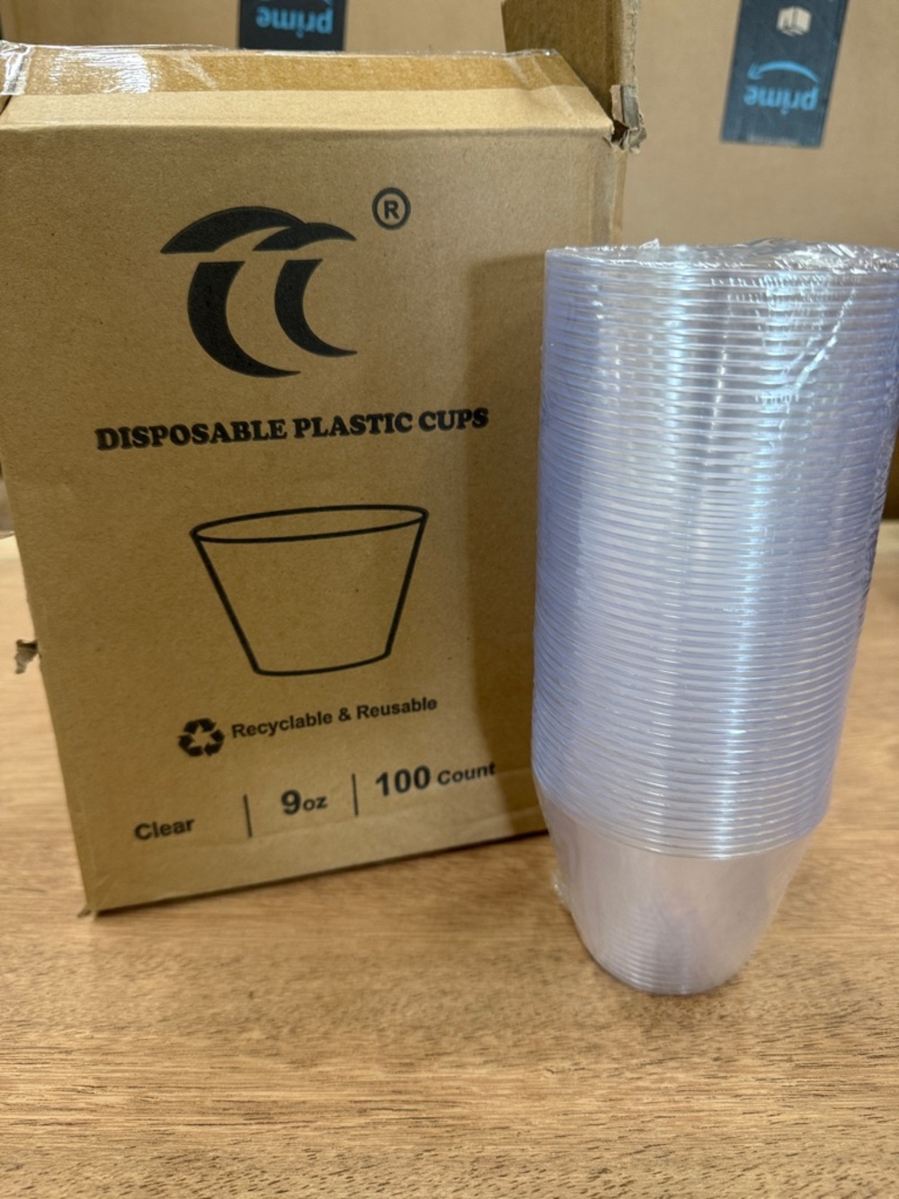 Disposable Clear Plastic Cups - 9oz Stackable Party Cups (100 Count)